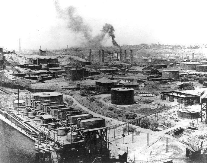 4 Standard Oil Refinery No. 1 in Cleveland, Ohio, 1897